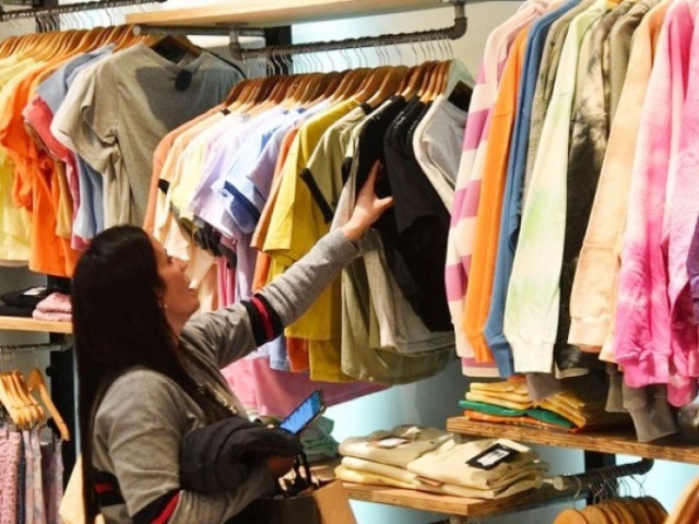 Las ventas en pymes cayeron un 0,6% interanual en marzo